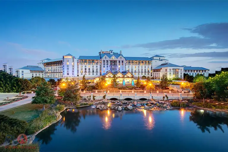 هتل هوشمند رزوود در Turtle Creek در تگزاس